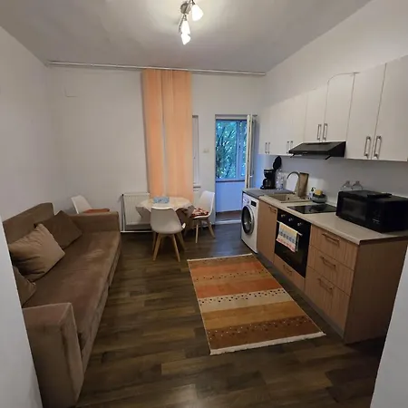 Appartement Mara *